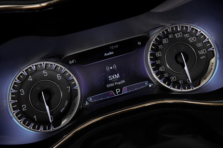 Chrysler 200 2015 года  (фото 22 из 207)